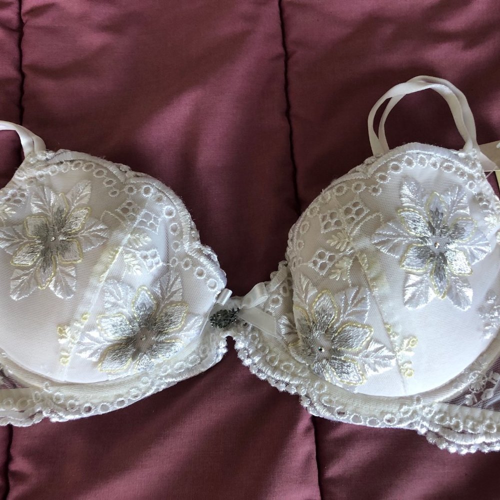 White Floral Embroidered Balconette Bra